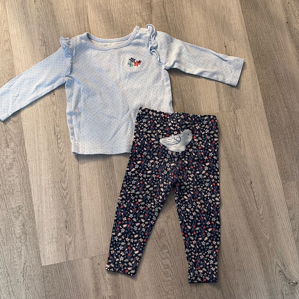 Carters 2 piece outfit